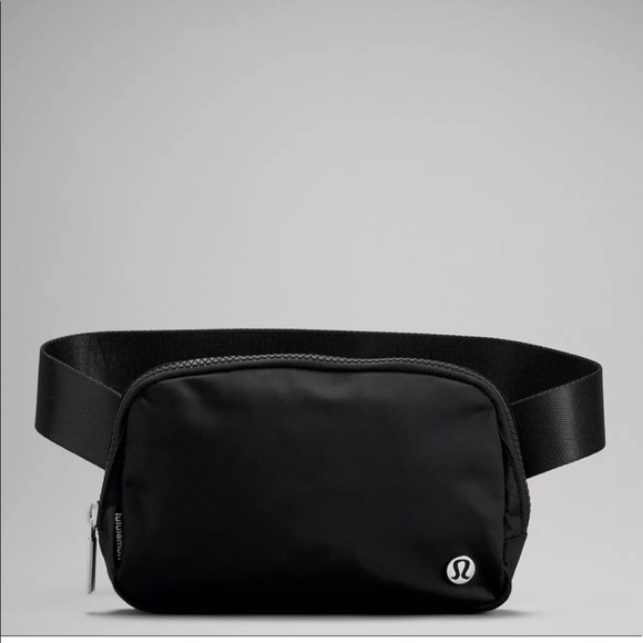lululemon athletica Handbags - Lululemon belt bag new with tags